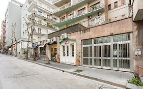 GuestHost - Vomero Deluxe Apartments